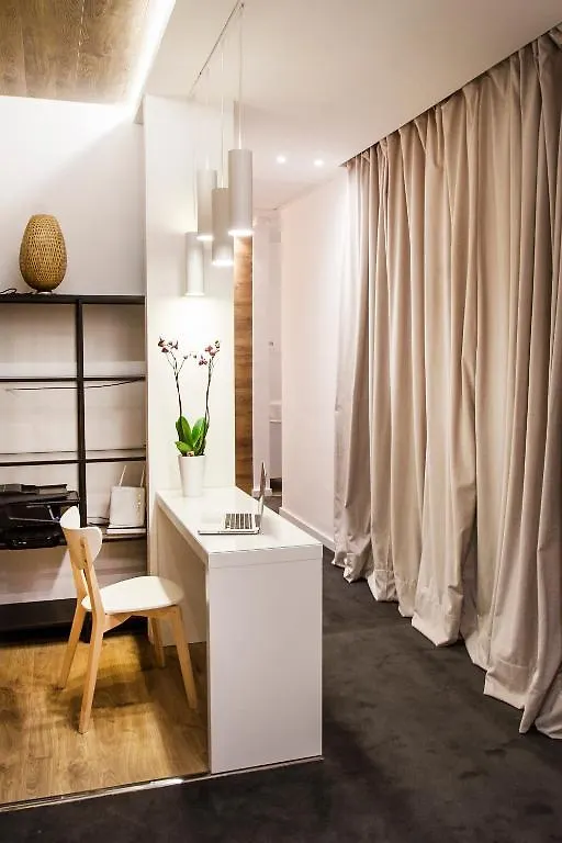 Cien Guest House Barcelona 0*,  Spain