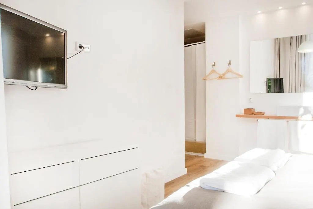 Cien Guest House Barcelona Spain
