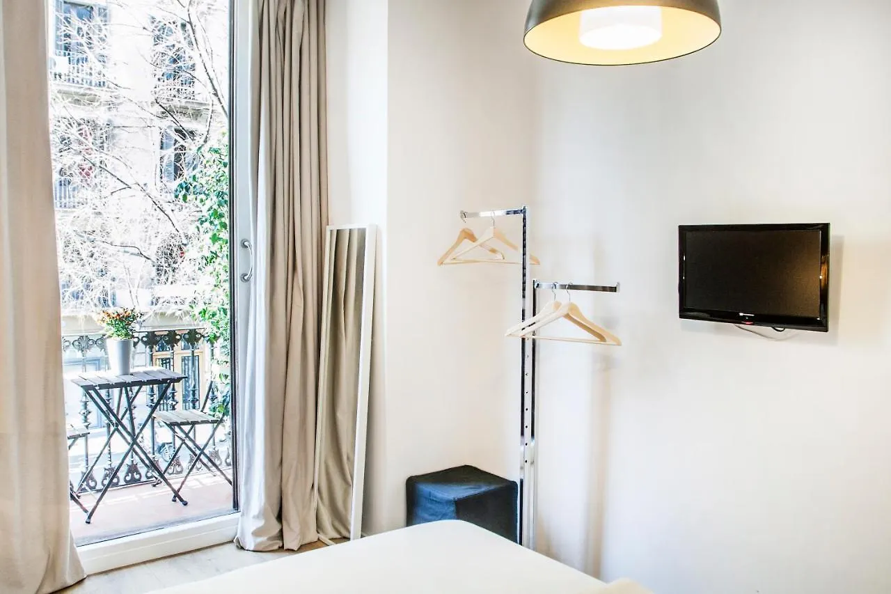 Cien Guest House Barcelona 0*,